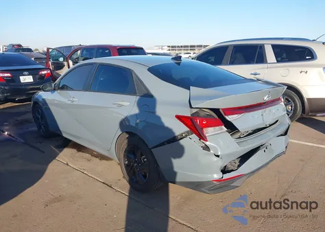 2022 Hyundai Elantra Sel from USA, damaged, VIN KMHLS4AG1NU323219
